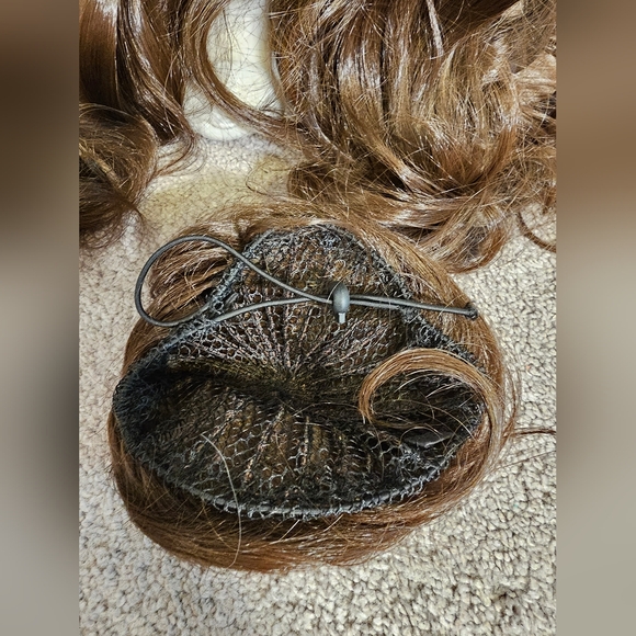 Map of Beauty 24-inch Long Brown Wavy Wig Belle Cosplay - Picture 9 of 10